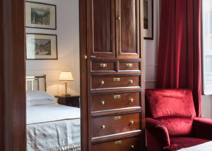 Grand Plaza Hotel