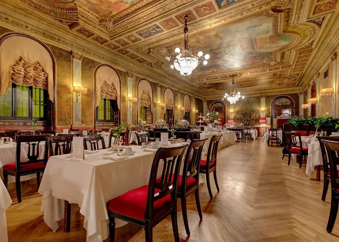 Grand Plaza Hotel